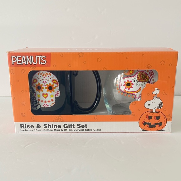 Peanuts Snoopy Halloween Mug & Wine Glass Set NEW - Picture 2 of 10